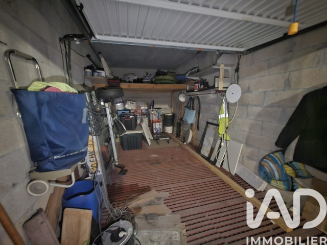 Vente  Garage de 12 m² à Cavalaire sur Mer 40 000 euros Réf: SFN-1948016