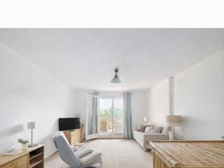 Vente  Studio de 31 m² à Hyères 168 000 euros Réf: SFN-1993636