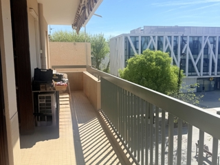 Vente  Appartement F4  de 82 m² à La Valette du Var 210 000 euros