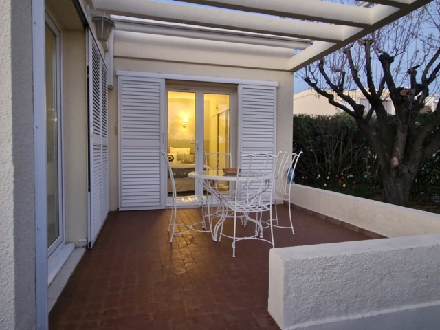 Vente  Maison de 35 m² à Bandol 295 000 euros Réf: SFN-1994374