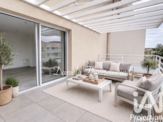 Vente  Appartement T2  de 37 m² à Hyères 229 000 euros Réf: SFN-1997617