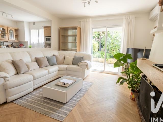 Vente  Maison de 80 m² à Hyères 360 000 euros Réf: SFN-1995455