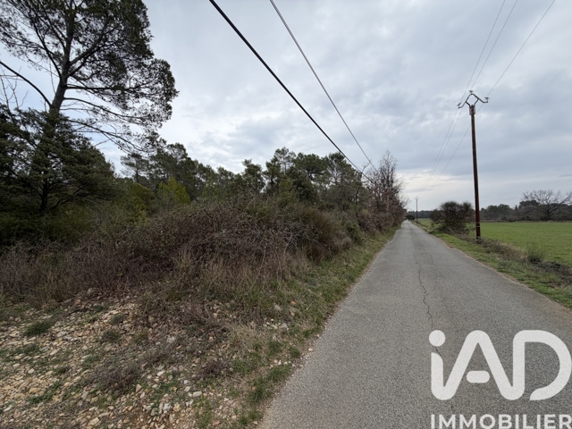 Vente  Terrain de 19895 m² à Tourrettes 238 740 euros Réf: SFN-1997084