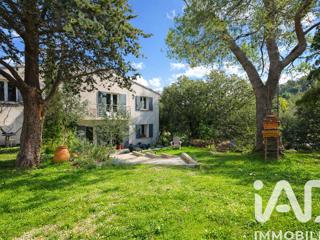 Vente  Maison de 171 m² à Plan d'Aups Sainte Baume 729 000 euros