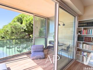 Vente  Appartement F4  de 51 m² à Six-Fours 248 000 euros Réf: SFN-2000112