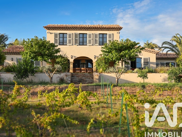 Vente  Maison de 425 m² à Saint Tropez 12 700 000 euros Réf: SFN-2001202