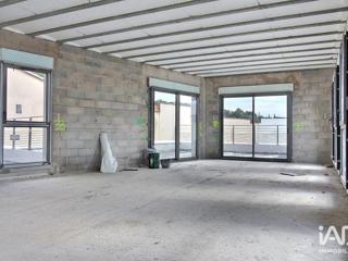 Vente  Local commercial de 65 m² à Saint Maximin la Sainte Baume 259 152 euros