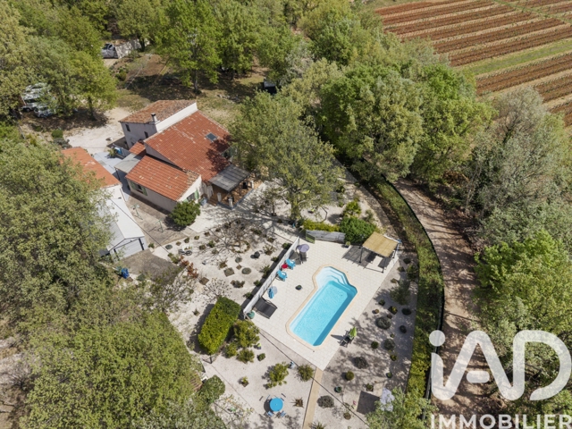Vente  Maison de 163 m² à Tourves 538 175 euros Réf: SFN-2001667