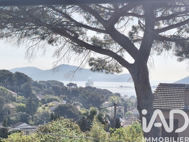 Vente  Maison de 130 m² à La Seyne 430 000 euros Réf: SFN-2001823