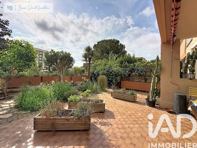 Vente  Appartement F2  de 44 m² à Hyères 230 000 euros Réf: SFN-2005562