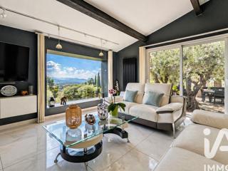Vente  Maison de 112 m² à Solliès Ville 560 000 euros