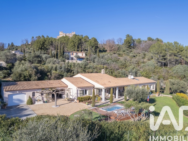 Vente  Maison de 188 m² à Tourrettes 890 000 euros Réf: SFN-2006342