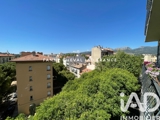 Vente  Appartement F4  de 72 m² à Toulon 156 000 euros