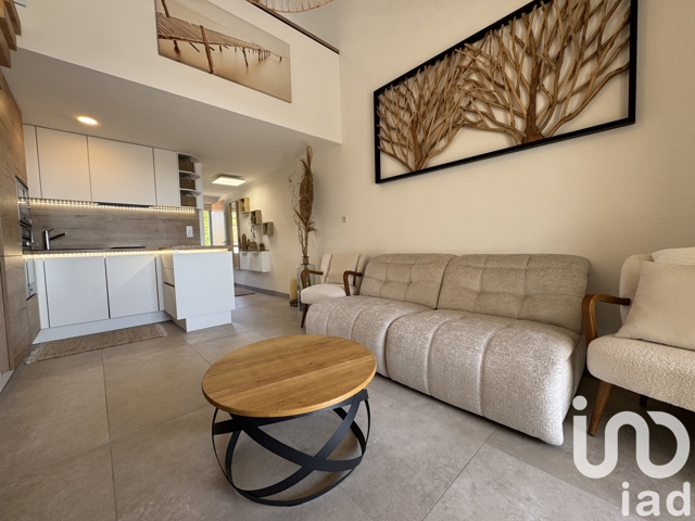 Vente  Appartement F3  de 55 m² à La Seyne 340 000 euros Réf: SFN-2008466