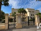 Vente  Appartement F3  de 78 m² à Hyères 450 000 euros