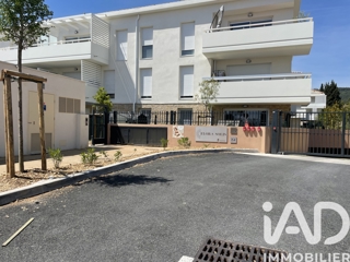 Vente  Appartement T2  de 39 m² à Solliès Pont 206 000 euros