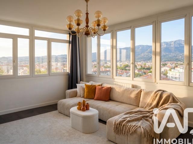 Vente  Appartement F3  de 79 m² à Toulon 159 000 euros Réf: SFN-2012551