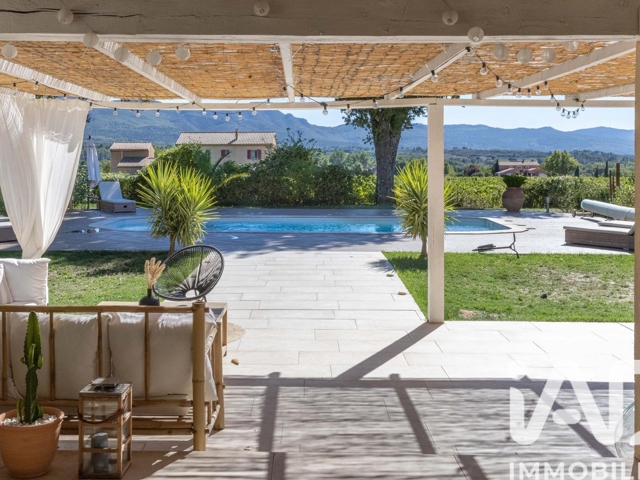 Vente  Maison de 168 m² à Pourrières 740 000 euros Réf: SFN-2017866