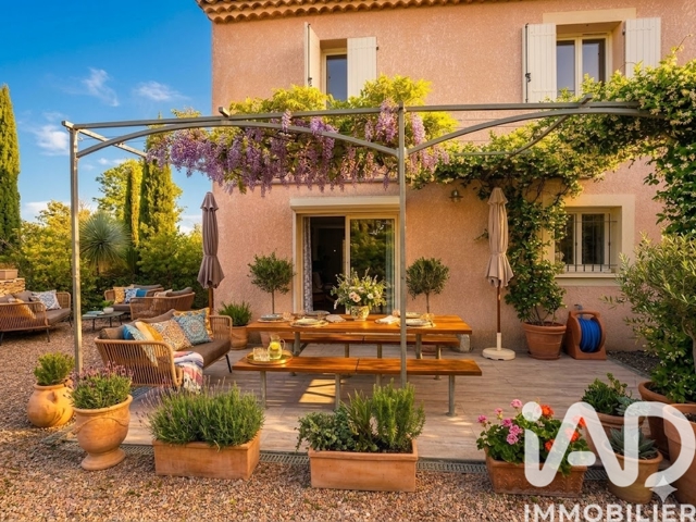 Vente  Maison de 87 m² à Carcès 329 000 euros Réf: SFN-2008096