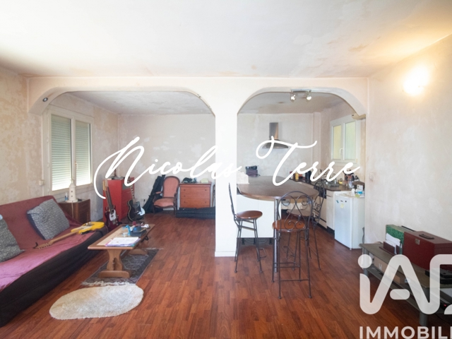 Vente  Appartement F2  de 55 m² à La Seyne 99 000 euros Réf: SFN-2018337