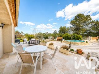 Vente  Maison de 153 m² à Rians 498 000 euros