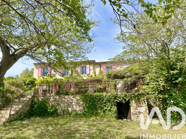 Vente  Maison de 154 m² à Sanary 850 000 euros Réf: SFN-2019249