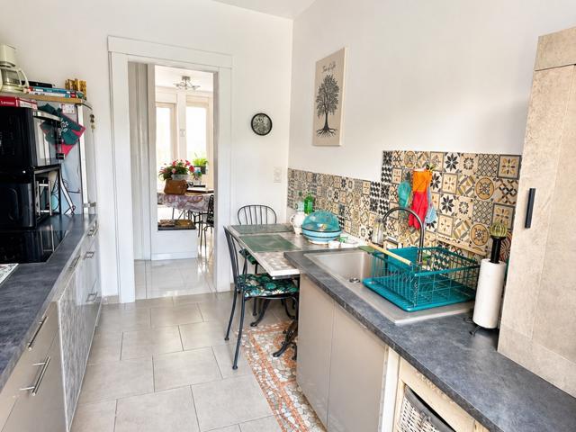 Vente  Appartement F3  de 60 m² à Hyères 250 000 euros Réf: SFN-2018826