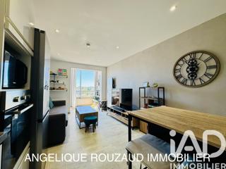 Vente  Appartement T2  de 40 m² à Six-Fours 218 000 euros