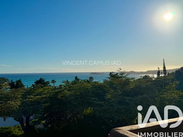 Vente  Maison de 200 m² à Sanary 1 695 000 euros Réf: SFN-2021555