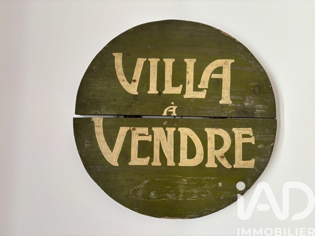 Vente  Maison de 186 m² à Toulon 830 000 euros Réf: SFN-1977407