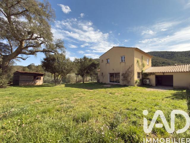 Vente  Maison de 131 m² à Collobrières 490 000 euros Réf: SFN-2017964