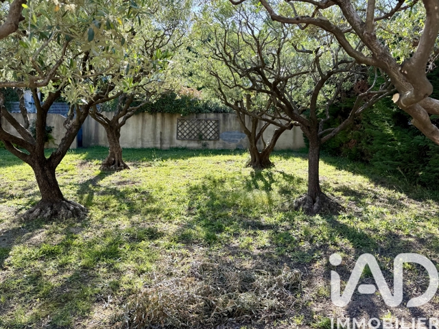 Vente  Terrain de 371 m² à Fréjus 235 000 euros Réf: SFN-2021262
