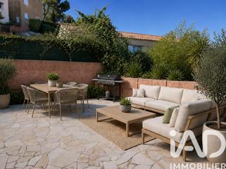 Vente  Maison de 80 m² à Hyères 319 000 euros