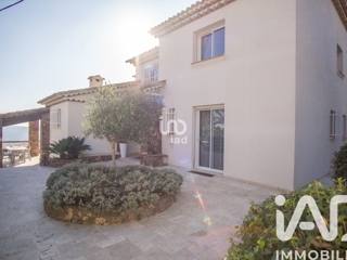 Vente  Maison de 315 m² à Draguignan 930 000 euros Réf: SFN-2023267