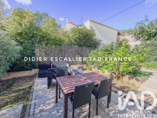 Vente  Appartement T3  de 55 m² à Toulon 315 000 euros Réf: SFN-2022646