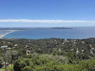 Vente  Studio de 26 m² à Hyères 201 000 euros Réf: SFN-2022549