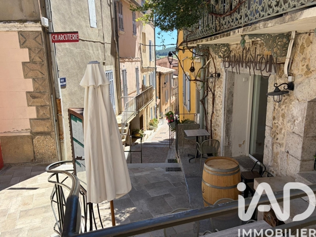 Vente  Appartement T2  de 42 m² à La Cadière d'Azur 189 000 euros Réf: SFN-2016312