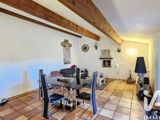 Vente  Appartement F3  de 72 m² à Villecroze 160 000 euros