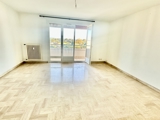 Vente  Appartement T3  de 83 m² à Hyères 273 000 euros
