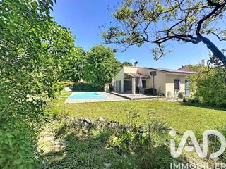 Vente  Maison de 95 m² à Tourrettes 495 000 euros