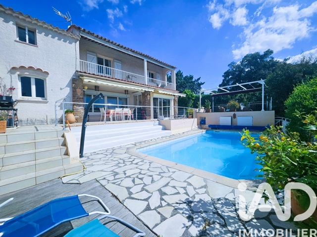 Vente  Maison de 110 m² à Fréjus 530 000 euros Réf: SFN-2027313