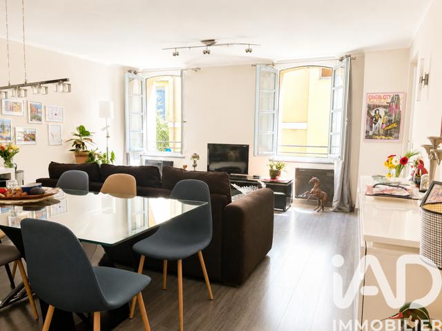 Vente  Appartement T2  de 55 m² à Toulon 127 000 euros Réf: SFN-2029548