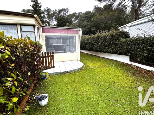 Vente  Terrain de 200 m² à Fréjus 59 000 euros Réf: SFN-2031351
