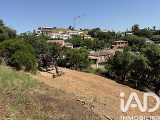 Vente  Terrain de 2110 m² à Carqueiranne 510 000 euros Réf: SFN-2032631