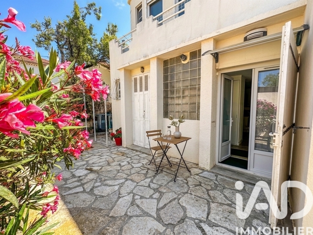 Vente  Appartement F2  de 49 m² à Toulon 192 000 euros Réf: SFN-2036218