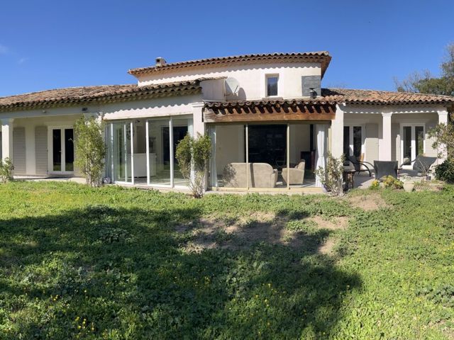 Vente  Maison de 205 m² au Plan de la Tour 599 000 euros Réf: SFN-1732871