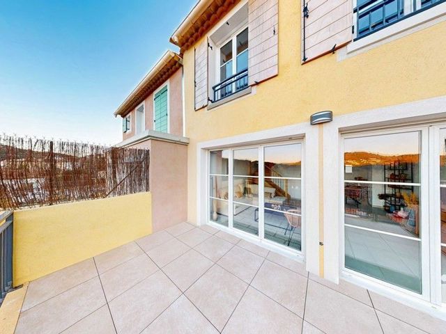 Vente  Maison de 89 m² à La Garde Freinet 449 000 euros Réf: SFN-1670246-2