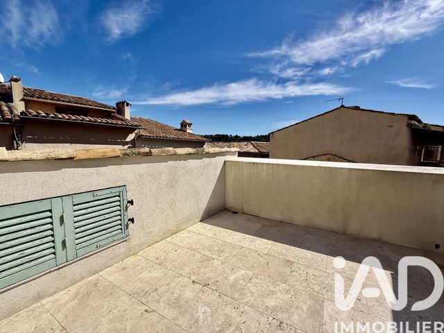 Vente  Maison de 190 m² à La Garde Freinet 595 000 euros Réf: SFN-1761596
