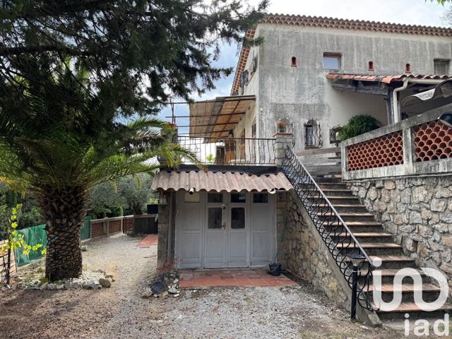 Vente  Maison de 213 m² à Callian 430 000 euros Réf: SFN-1858981