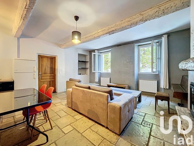Vente  Appartement F3  de 59 m² à Saint Paul en Forêt 175 000 euros Réf: SFN-1861533